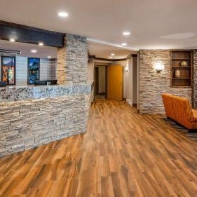 Best Western Plus Country Meadows Inn Thumbnail