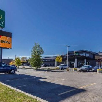 Quality Inn & Suites Saskatoon Thumbnail