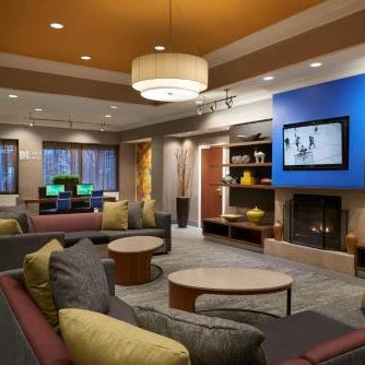 Courtyard by Marriott Toronto Downtown Thumbnail