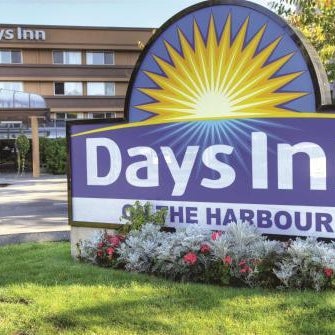 Days Inn by Wyndham Victoria On The Harbour Thumbnail
