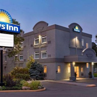 Days Inn by Wyndham Toronto West Mississauga Thumbnail