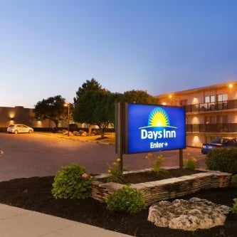 Days Inn by Wyndham London Thumbnail