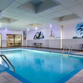Travelodge Hotel & Convention Center by Wyndham Quebec City Thumbnail