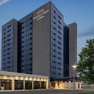Doubletree By Hilton Pointe Claire Montreal Airport West  Thumbnail