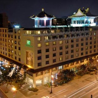 Holiday Inn Montreal Centre Ville Downtown By IHG Thumbnail