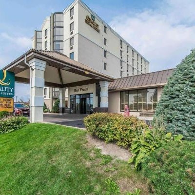 Quality Inn & Suites Bay Front Thumbnail
