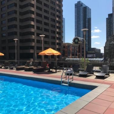 Ramada Plaza by Wyndham Calgary Downtown Thumbnail