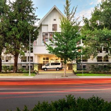 Huntingdon Hotel and Suites Thumbnail