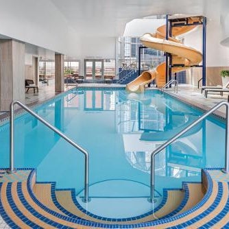 Sheraton Suites Calgary Eau Claire Thumbnail