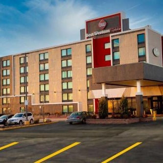 Best Western Plus Toronto North York Hotel & Suites Thumbnail