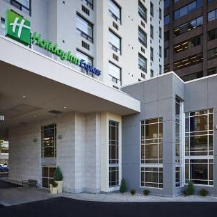 Holiday Inn Express Windsor Waterfront By IHG Thumbnail