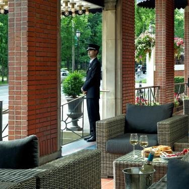 The Lord Nelson Hotel & Suites Thumbnail