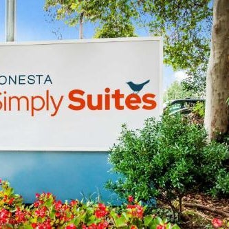 Sonesta Simply Suites Falls Church Thumbnail