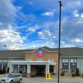 SureStay Plus by Best Western Topeka Northwest Thumbnail