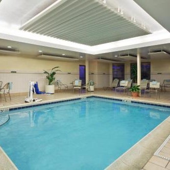 Courtyard by Marriott Chicago St. Charles Thumbnail