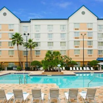 Fairfield Inn & Suites by Marriott Orlando Lake Buena Vista in the Marriott Village Thumbnail