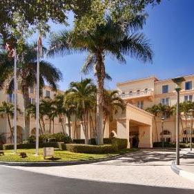 Hilton Naples Thumbnail