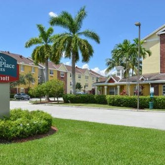 Candlewood Suites Miami Lakes By IHG Thumbnail
