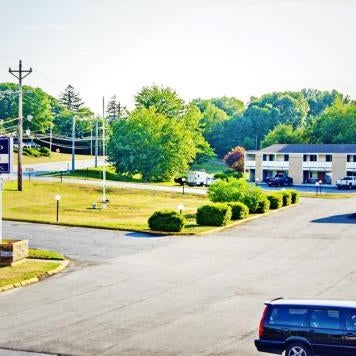 Flagship Inn & Suites Thumbnail