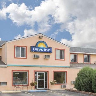 Days Inn by Wyndham Custer Thumbnail