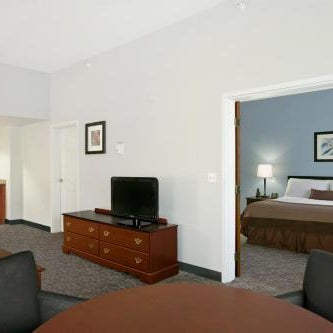 Wingate by Wyndham Green Bay/Airport Thumbnail