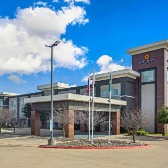 La Quinta Inn & Suites by Wyndham Austin NW/Lakeline Mall Thumbnail