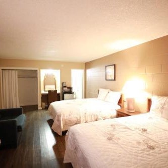 Royal Inn and Suites Thumbnail