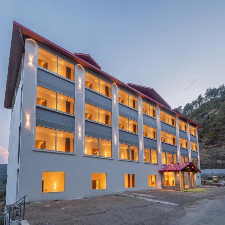 Kavin The Chail Resort - Serene Valley Views 