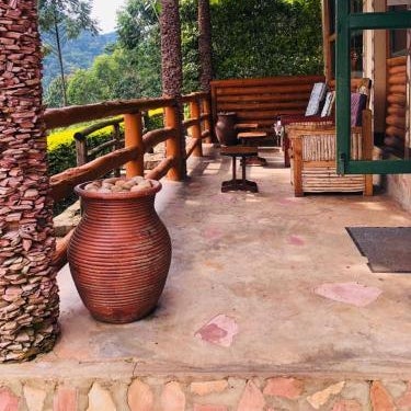 Bwindi Forest Lodge