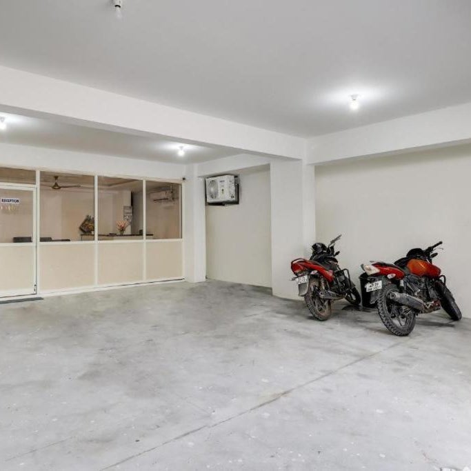 HOTEL ATHIDHI ROOMS & SUITES Thumbnail