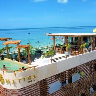 HOTEL MITTOZ HOLBOX