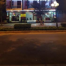 Khách sạn Ánh Đông