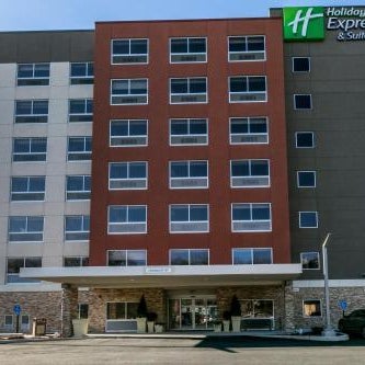 Holiday Inn Express & Suites Jersey City North - Hoboken By IHG Thumbnail