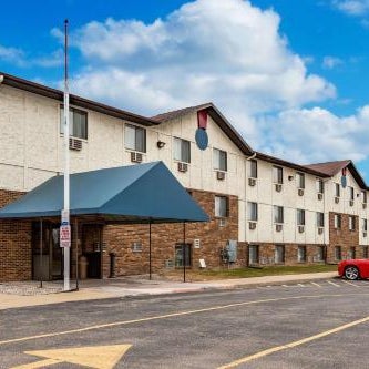 Econo Lodge Inn & Suites Thumbnail