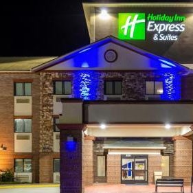 Holiday Inn Express and Suites Olathe South By IHG Thumbnail