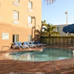 Hampton Inn By Hilton And Suites Fort Pierce Thumbnail
