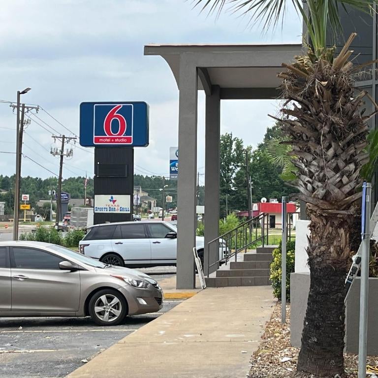 Motel 6 Nacogdoches TX SFA University Thumbnail
