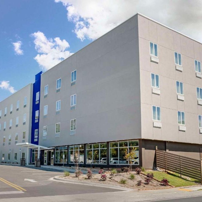 Sleep Inn & Suites Thumbnail