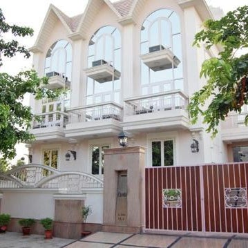 Hotel Exotica Leisure Valley, Gurgaon