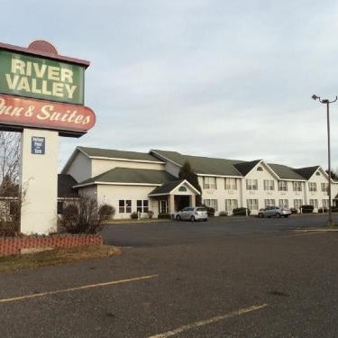 River Valley Inn & Suites Thumbnail