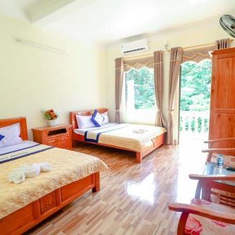 Quan Lan Nam Phong Hotel