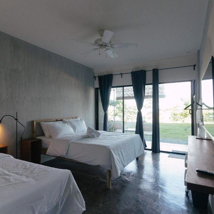 Katig Beachfront Boutique Hotel