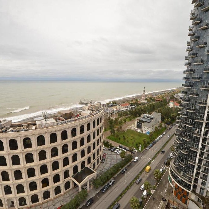 BATUMi WELLCOME ORBI APART HOTEL