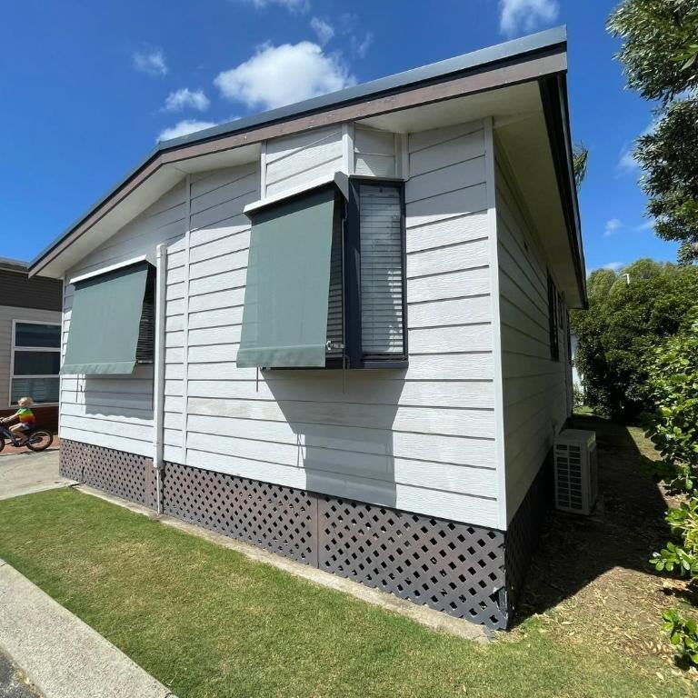 Budgie Smuggler - Cabin 96 Geographe Bay Holiday Park Thumbnail