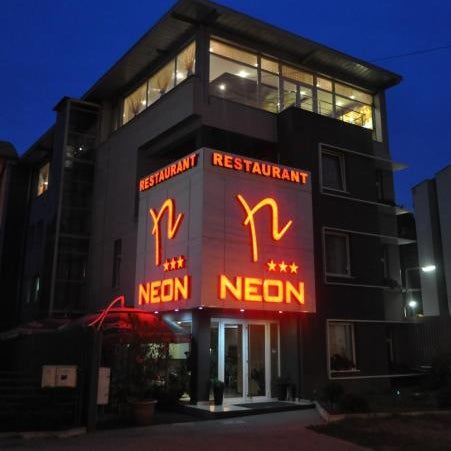 Hotel Neon