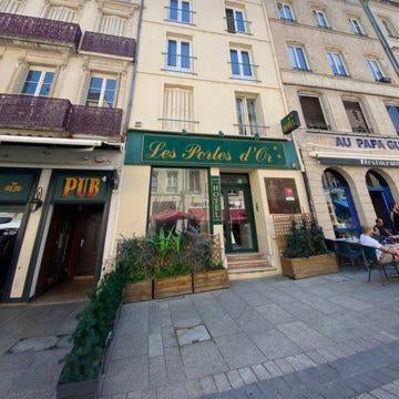 HOTEL LES PORTES D'OR