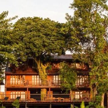Riverhouse-The Teak House