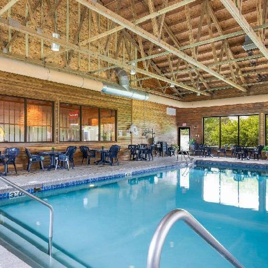 The Shore Club Wisconsin, Ascend Hotel Collection Thumbnail