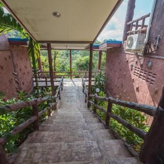 Mountain View House