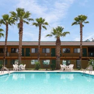 Budgetel Inn & Suites Thumbnail